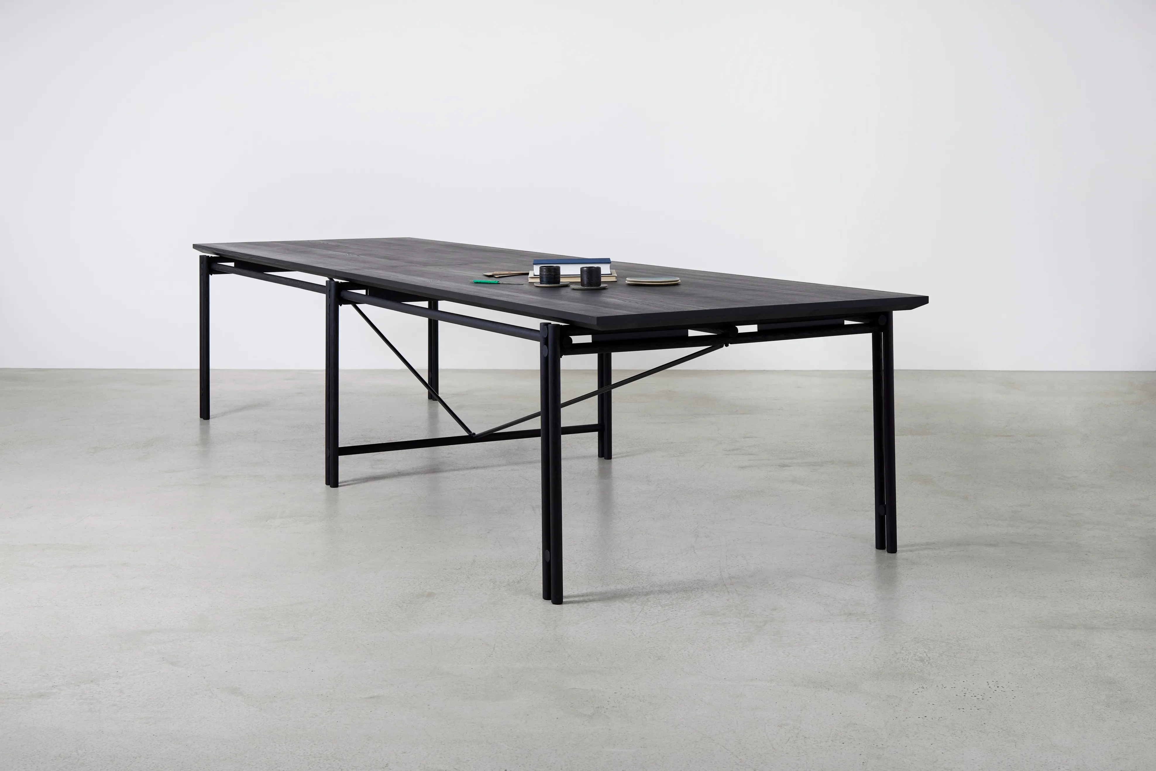 Aoiro Table